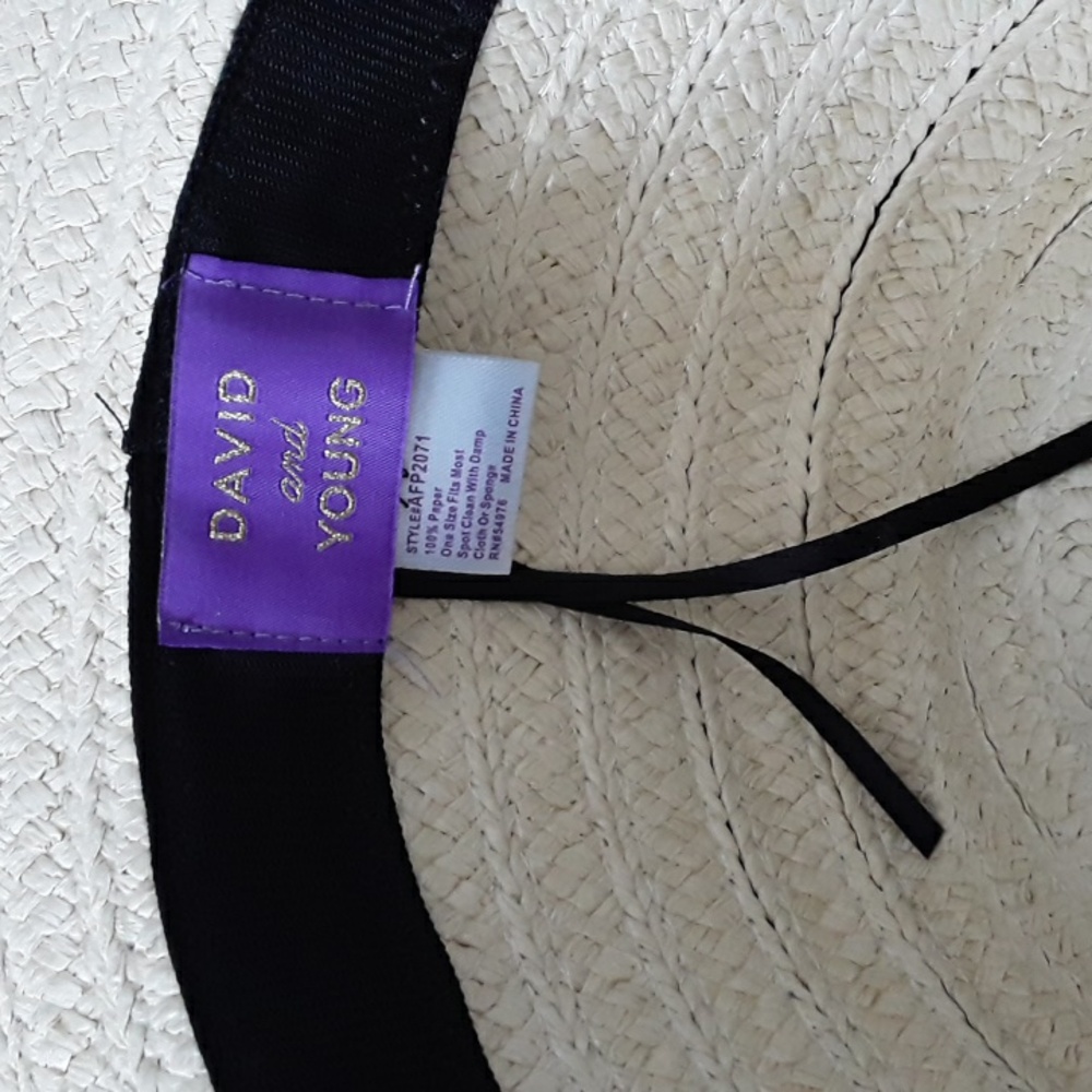 NWT DAVID and YOUNG Floppy Wide Brim w/fringe Hat, Blue/cream - Picture 7 of 11